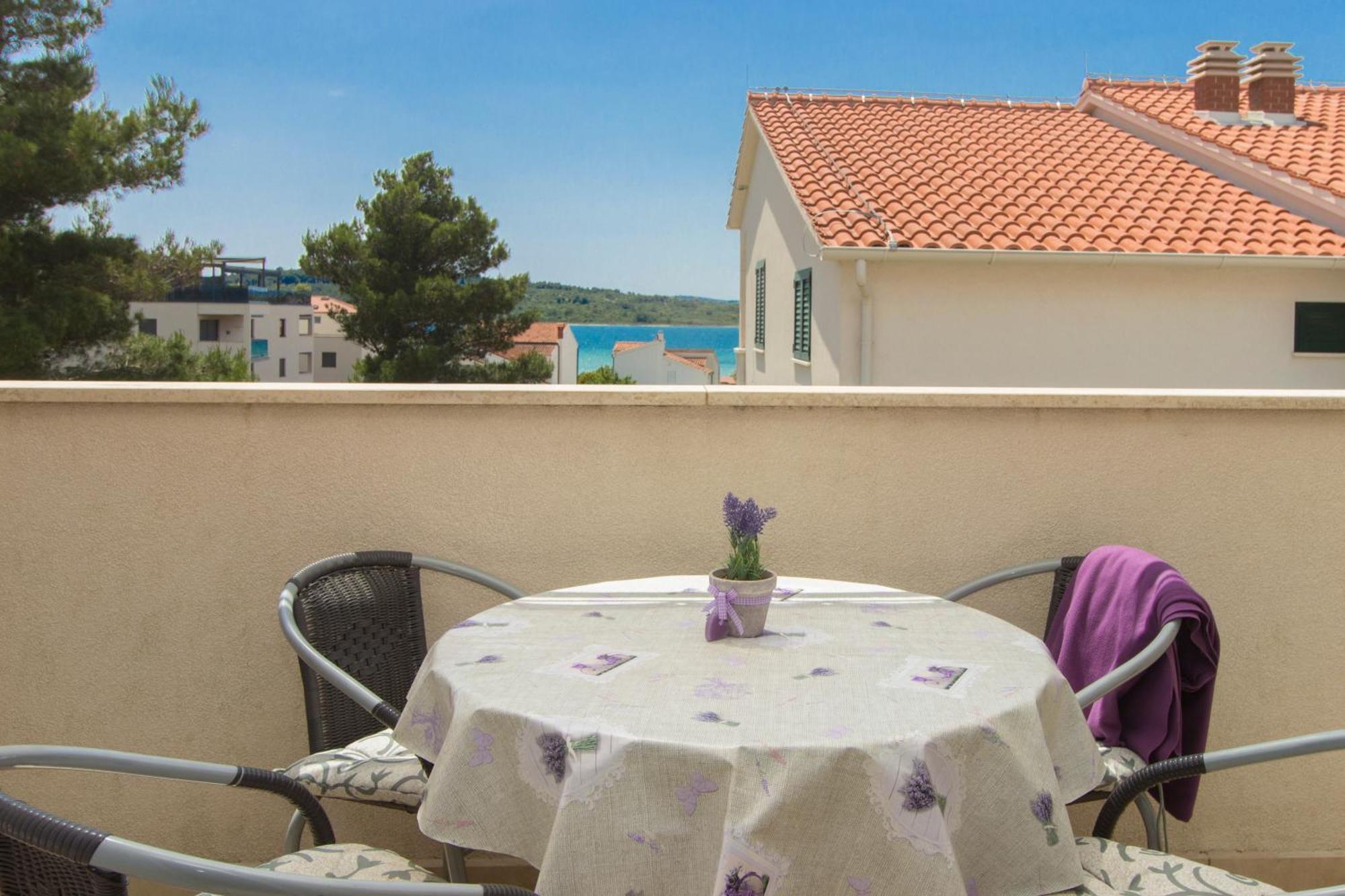 סרימה Apartmani Gnjidic מראה חיצוני תמונה