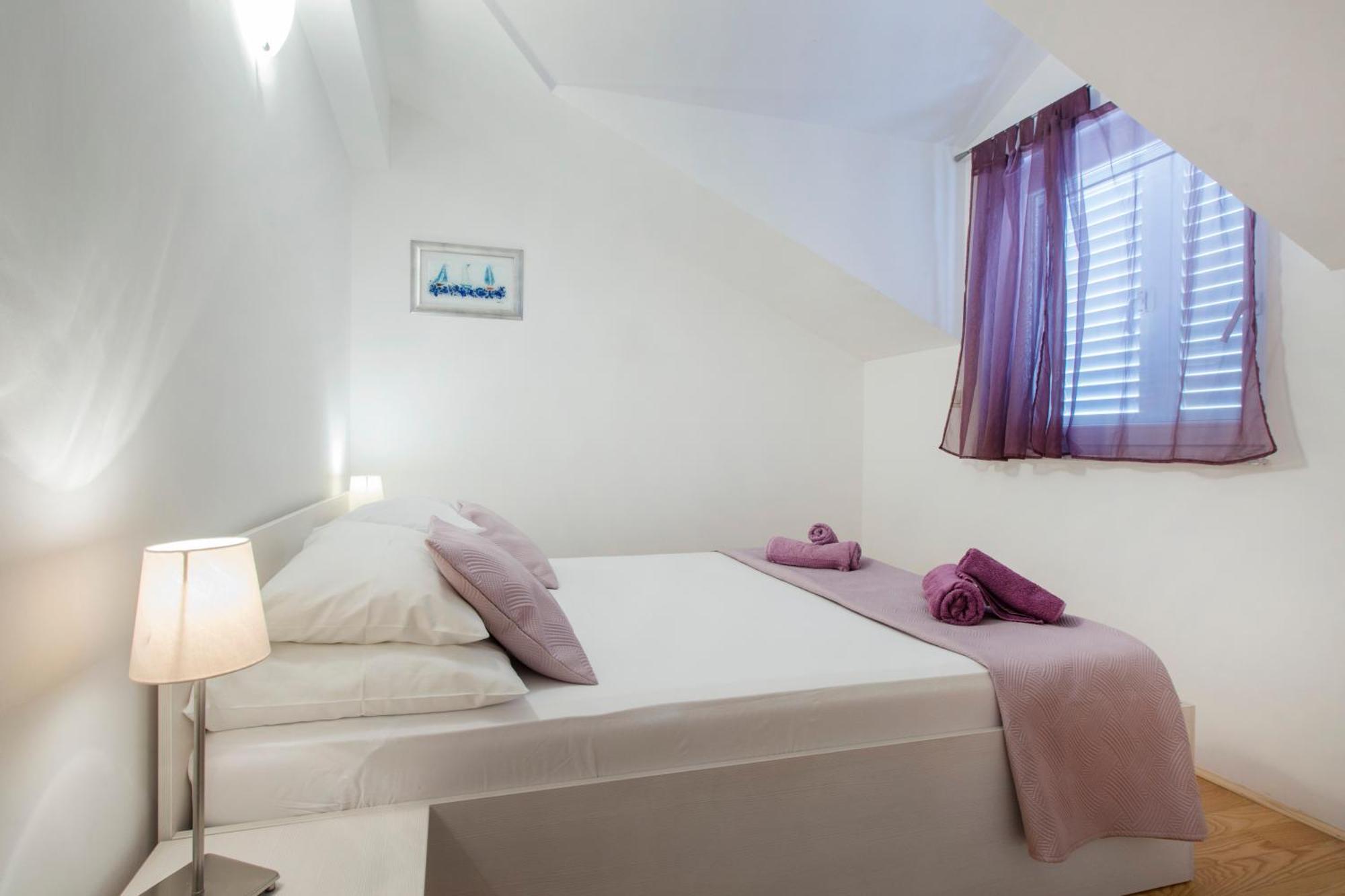 סרימה Apartmani Gnjidic מראה חיצוני תמונה