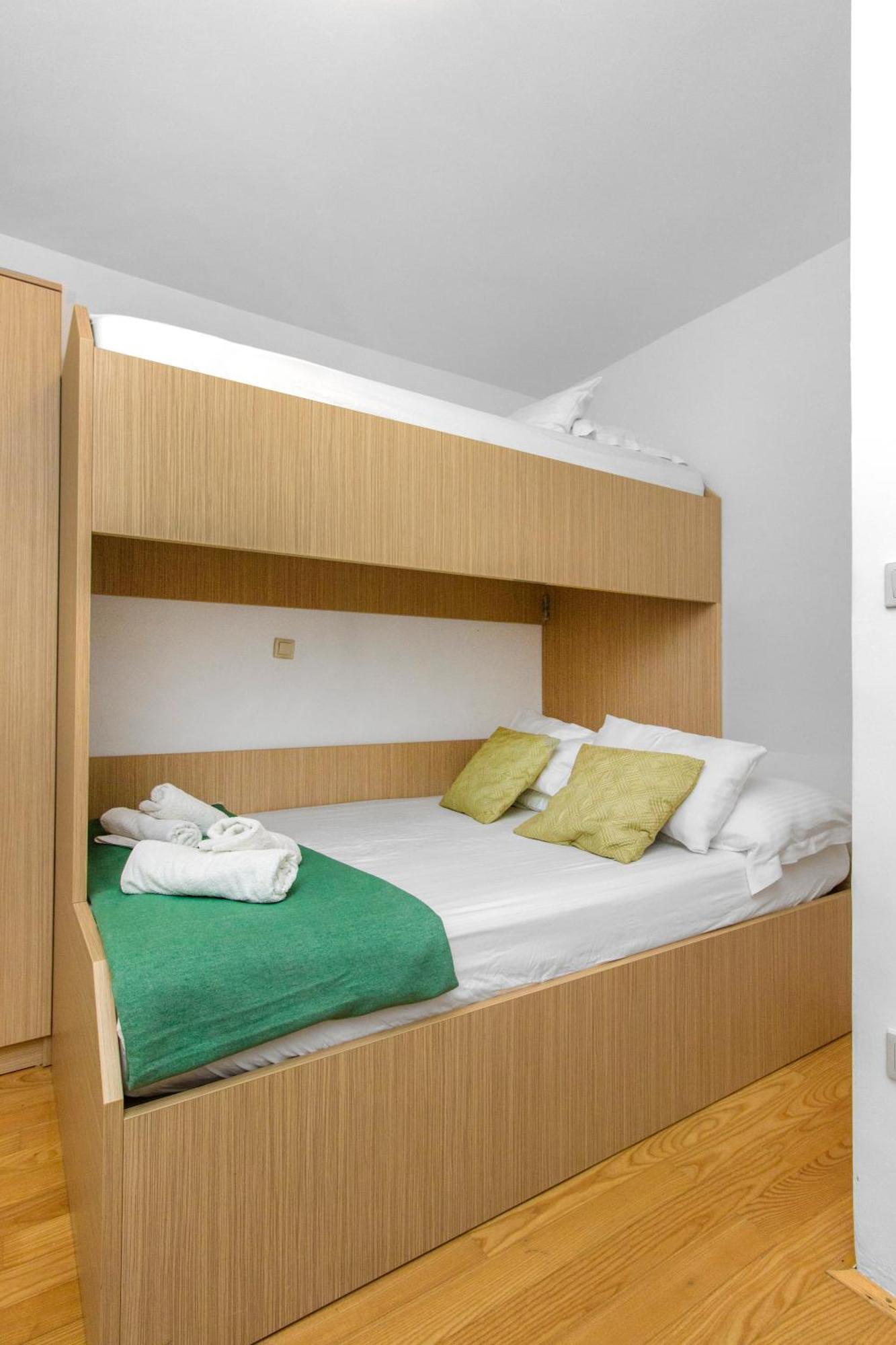 סרימה Apartmani Gnjidic מראה חיצוני תמונה