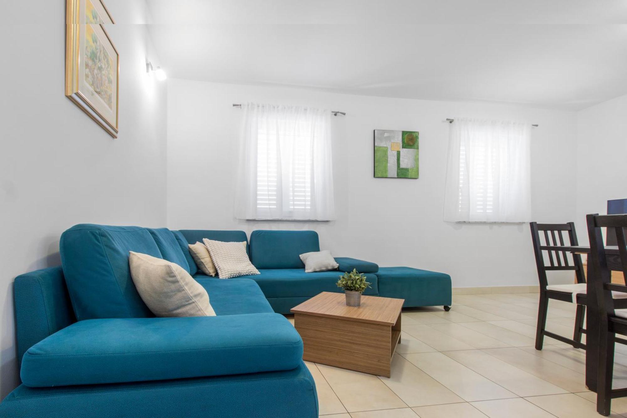 סרימה Apartmani Gnjidic מראה חיצוני תמונה