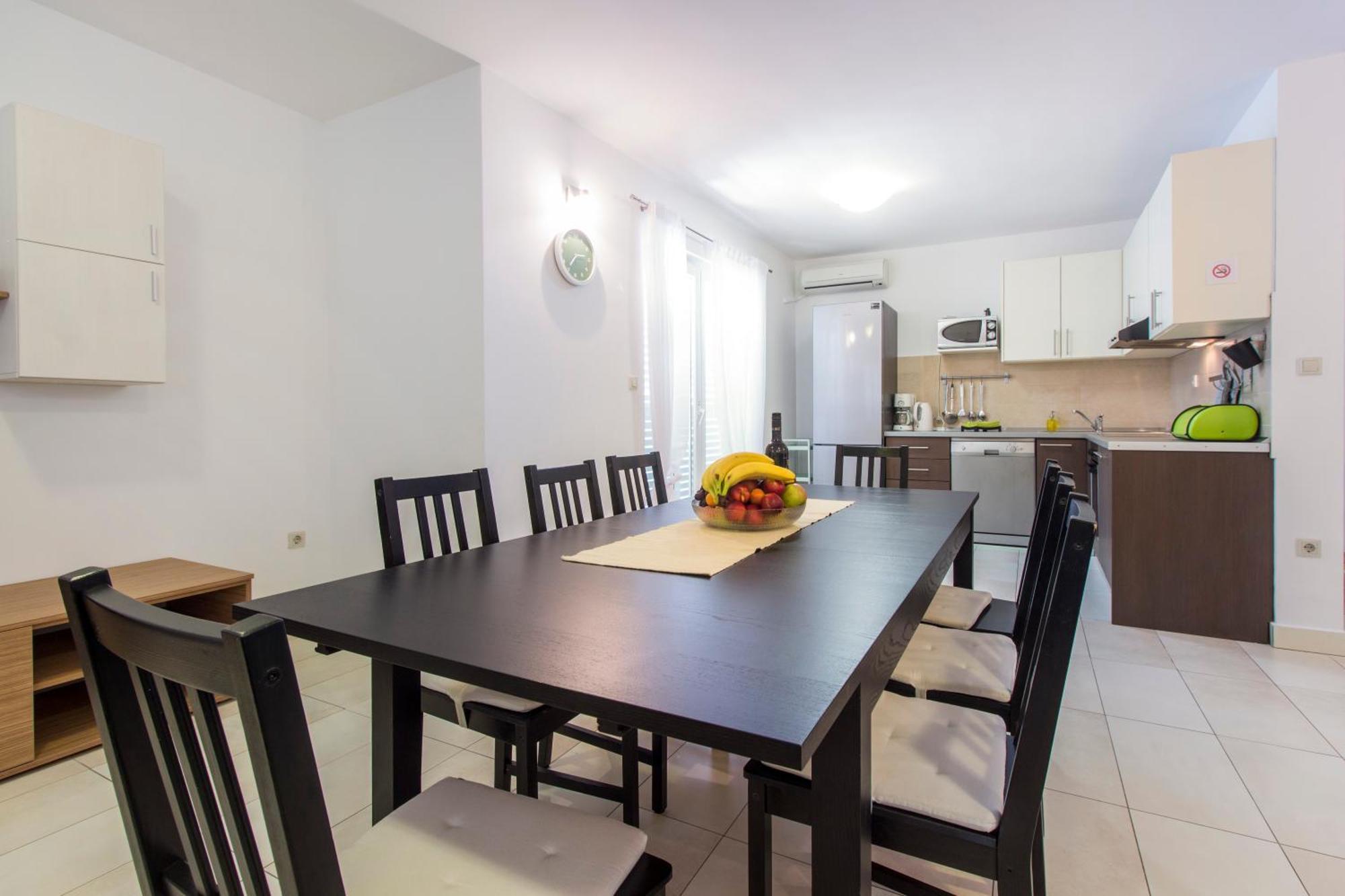 סרימה Apartmani Gnjidic מראה חיצוני תמונה