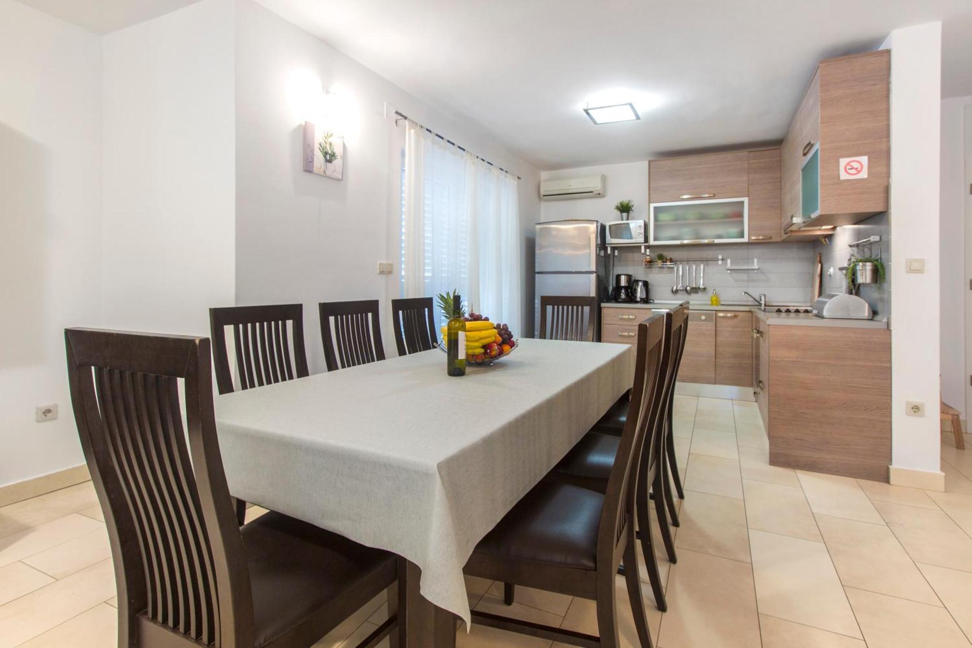 סרימה Apartmani Gnjidic מראה חיצוני תמונה