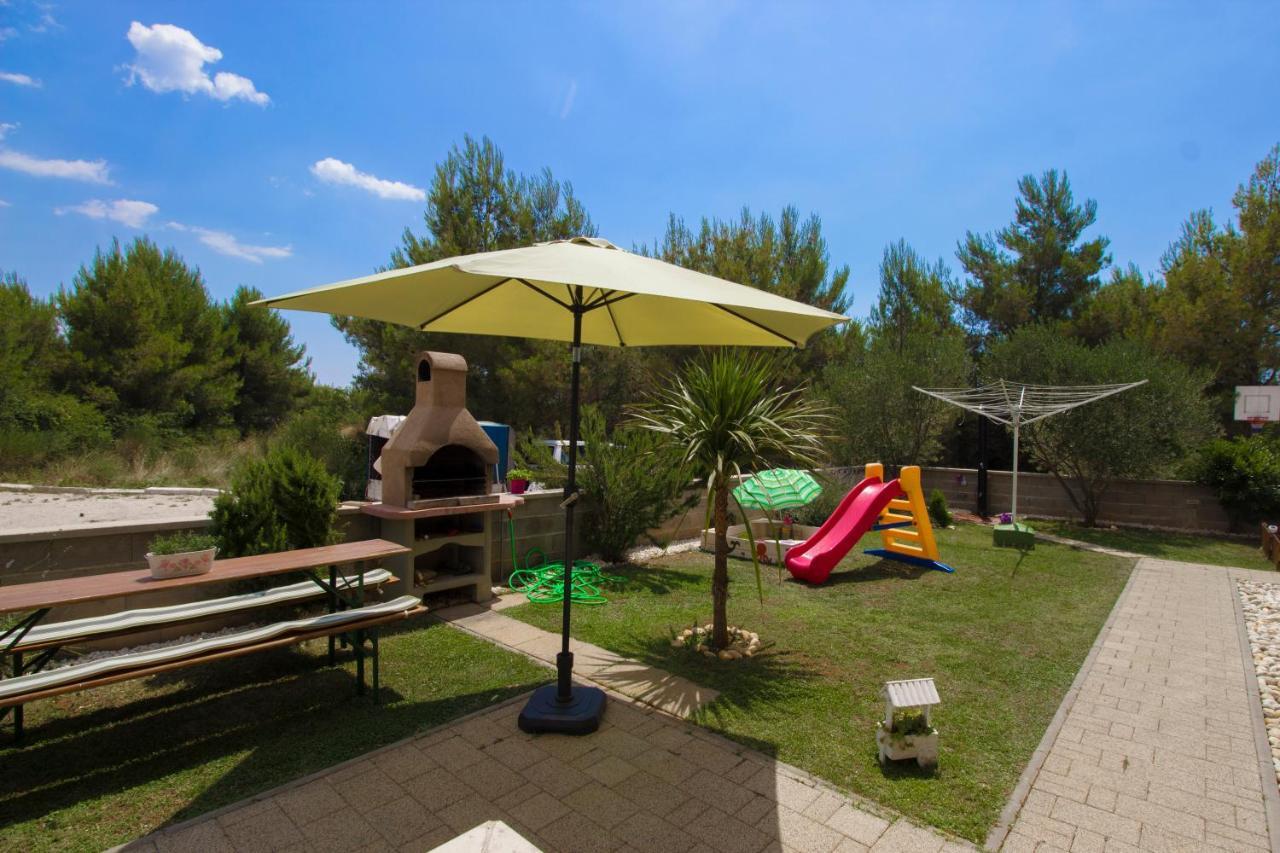 סרימה Apartmani Gnjidic מראה חיצוני תמונה